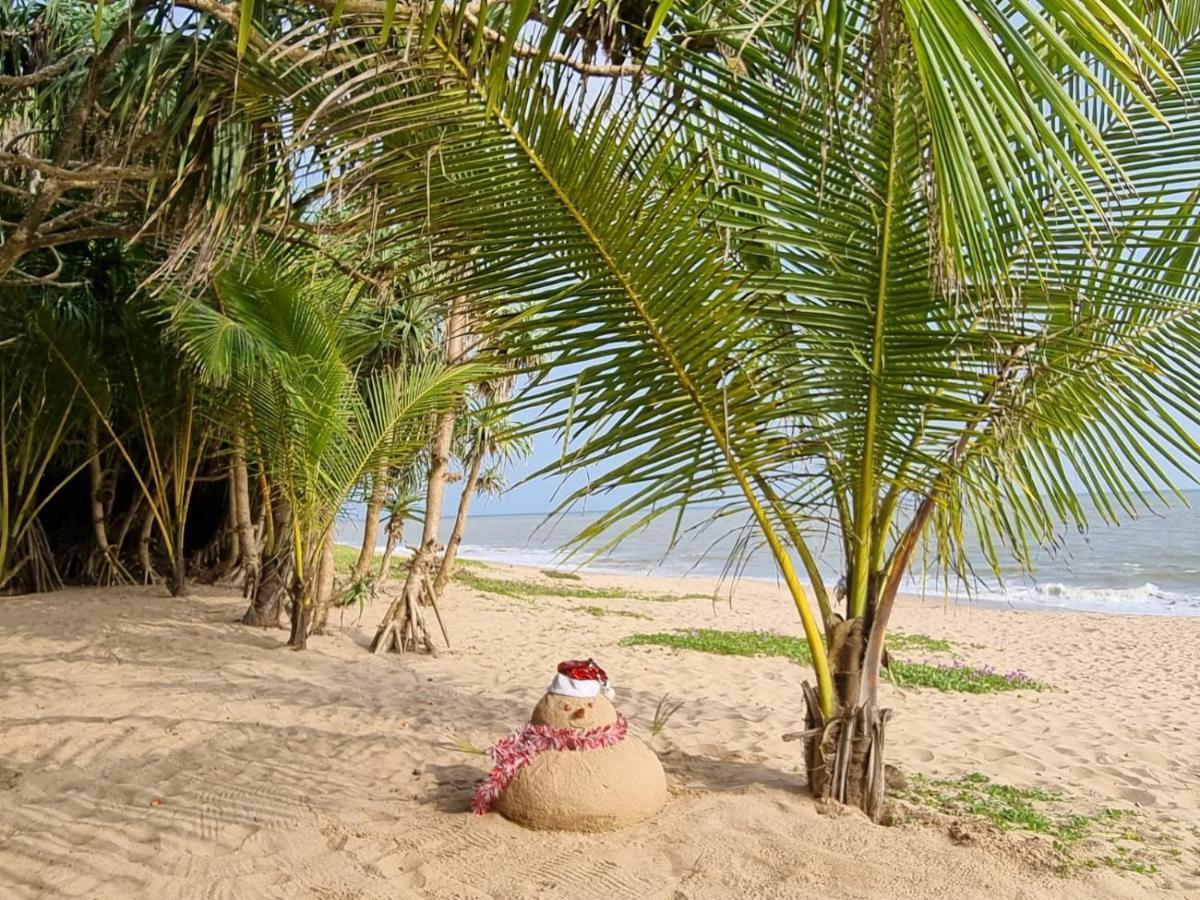 Golden Beach Paradise Tangalle Exterior photo