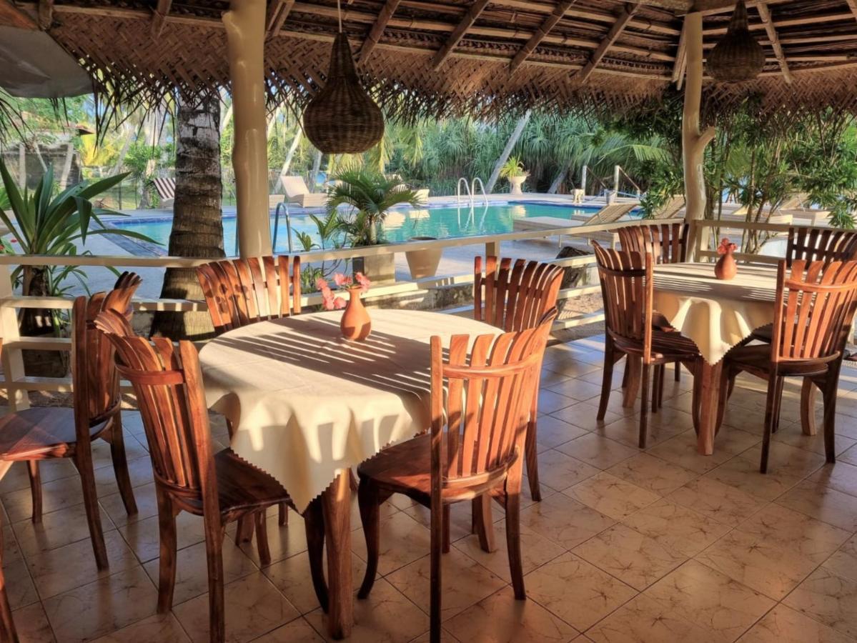 Golden Beach Paradise Tangalle Exterior photo